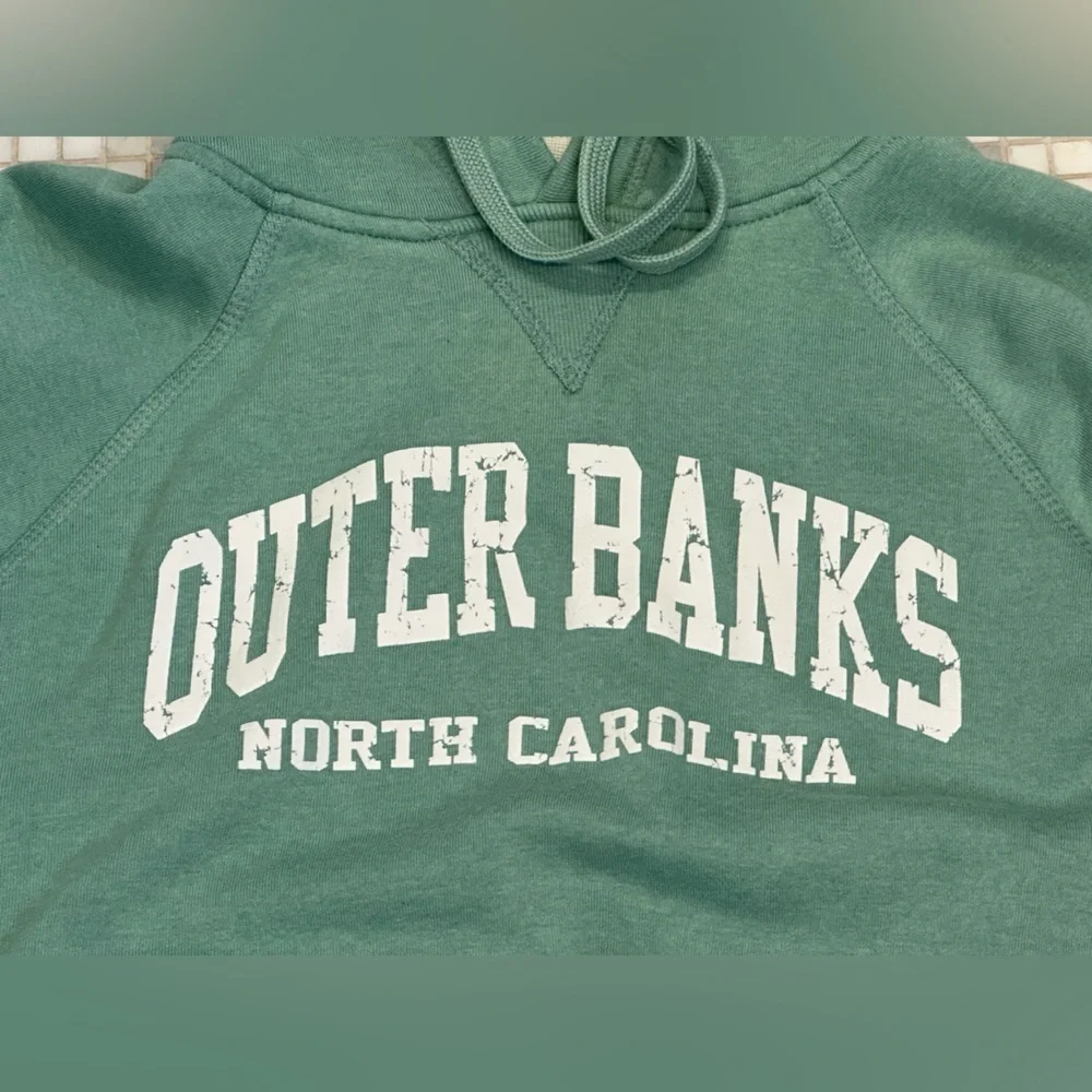 Outer Banks North Carolina Green Hoodie Sweatshirt with Pocket - Picture 2 of 12